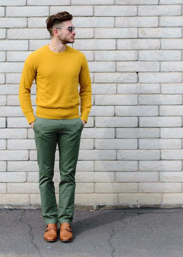 sweater jaune pour hommes